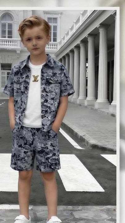 ENSSEMBLE BOY